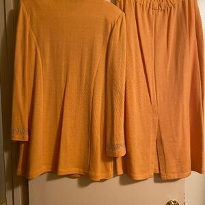 2 piece skirt suit